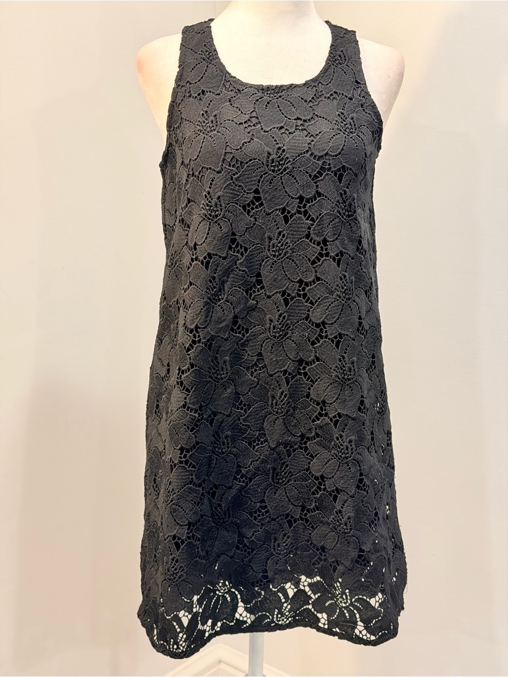 EUC Lucky Brand Black Floral Lace Shift Dress Size XS